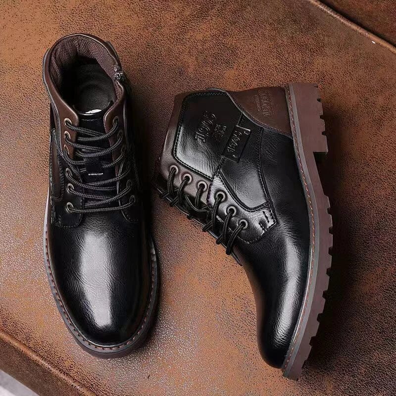 Bota Masculina de Couro Canadian